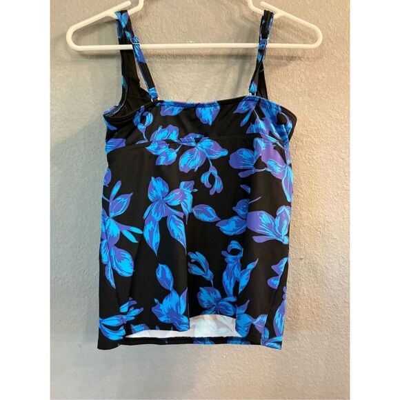 Lands End Swimsuit Top Size 2 Blue with Underwire Tankini - Picture 2 of 4